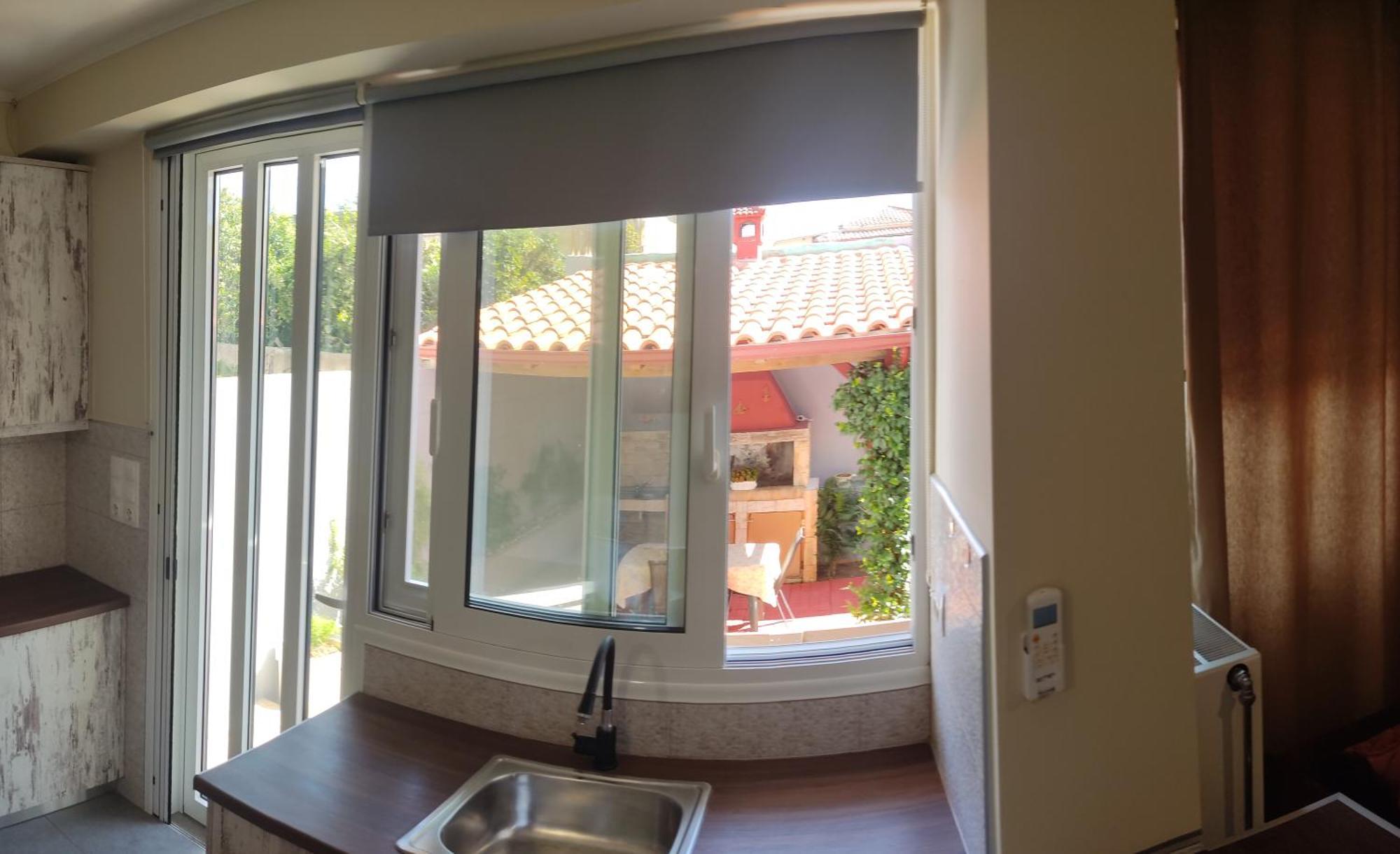 Vasilikis Apartment Каламата Екстериор снимка